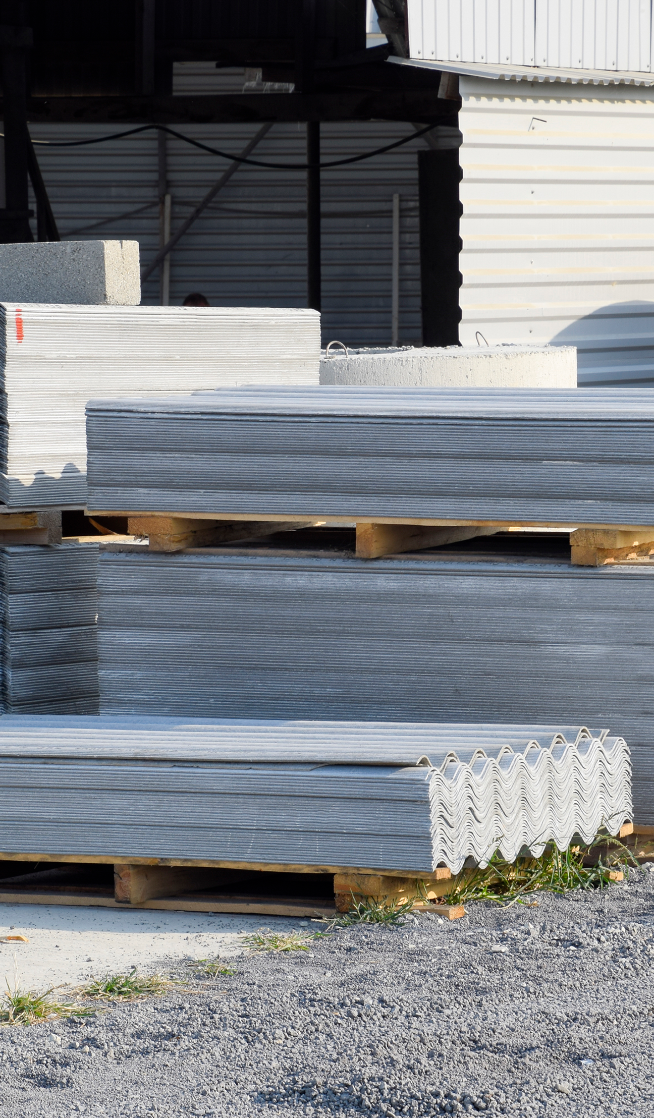 建築資材販売事業